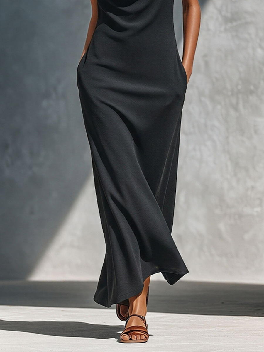 Women’s Black Knitted Fabric Sleeveless Cowl Neck Halter Maxi Dress With Pockets MDZ2426D4T
