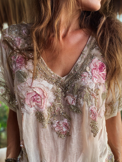 Ladies' Rose Embroidered Retro Short Sleeve V-neck Top