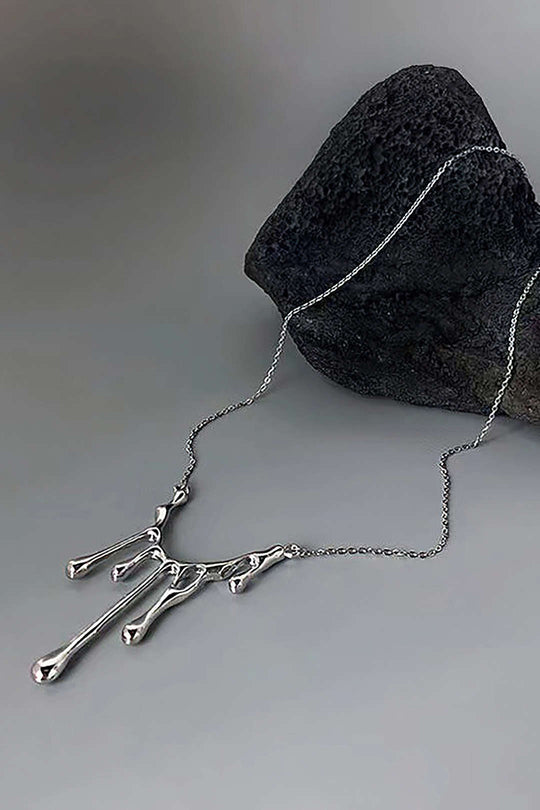 Drop-shaped Necklace