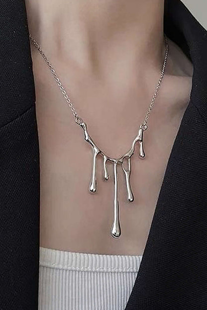 Drop-shaped Necklace