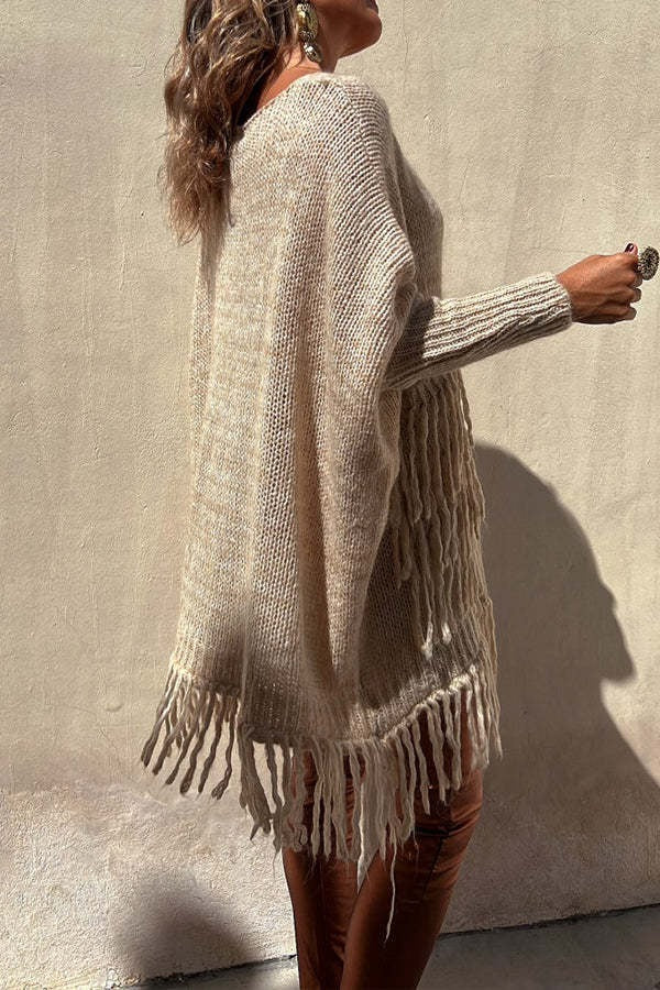 Elegant long-sleeved tassel dress