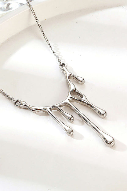 Drop-shaped Necklace