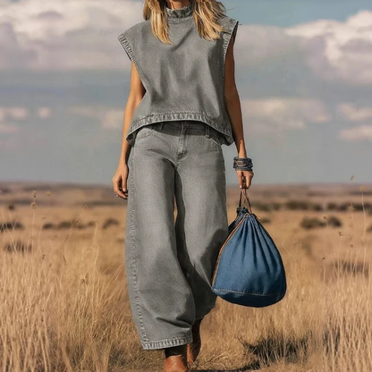 Retro Western-inspired Sleeveless Relaxed-fit Top Paired With High-waisted Wide-leg Jeans
