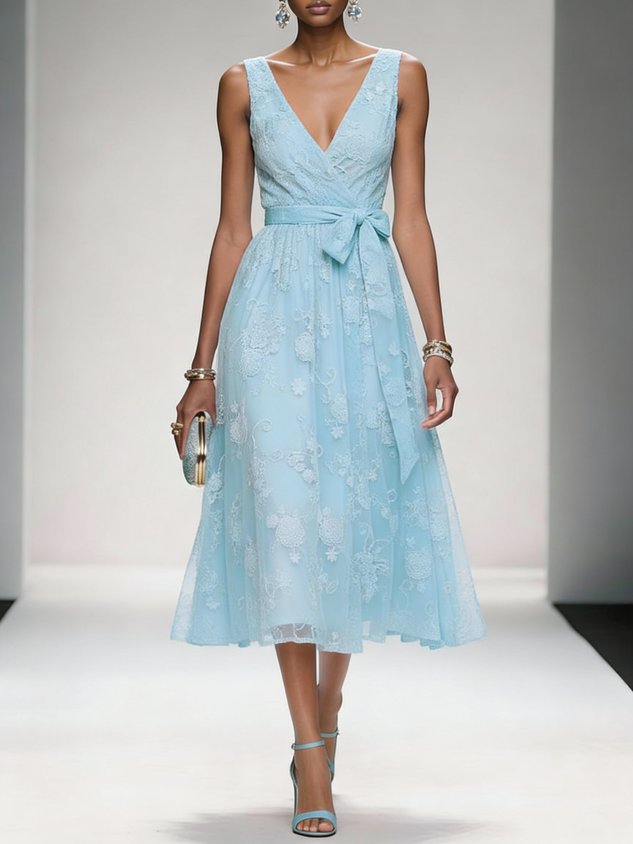 Light Blue Bow Embroidery Classic V Neck Sleeveless A-Line Midi Dress With Pockets