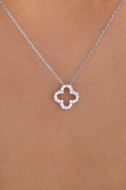 Four-Leaf Clover Pendant Rhinestone Decor Alloy Necklace