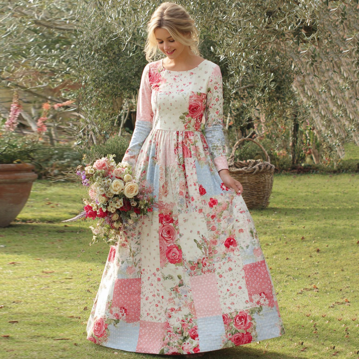 Vintage Floral Art Women's Linen Long Sleeve Maxi Dress