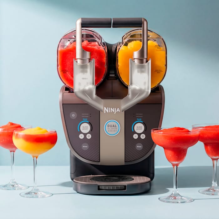 🍹 Blend Frozen Favorites with the Touch of a Button