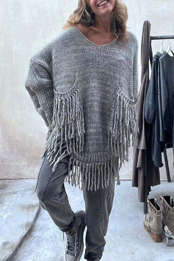 Elegant long-sleeved tassel dress