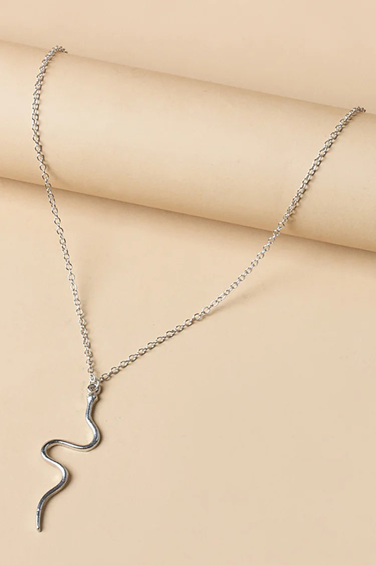 Alloy Snake Pendant Fashionable Necklace-Gold